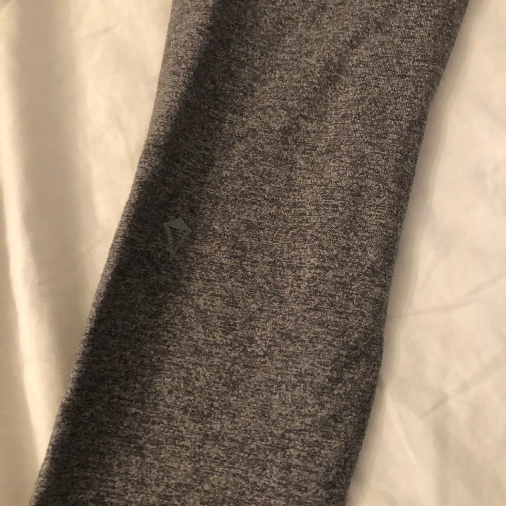Ivivva grey leggings
